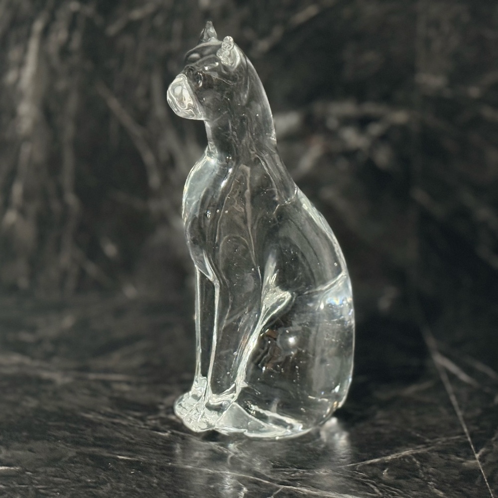 Glass Cat Figurine - Picture 16 of 16
